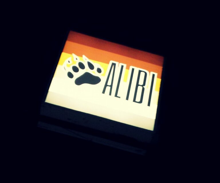 alibi fresno1 768x639